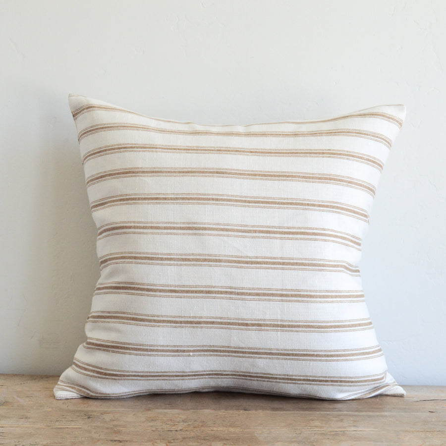 SHORELINE STRIPE / BLEACHED OAK