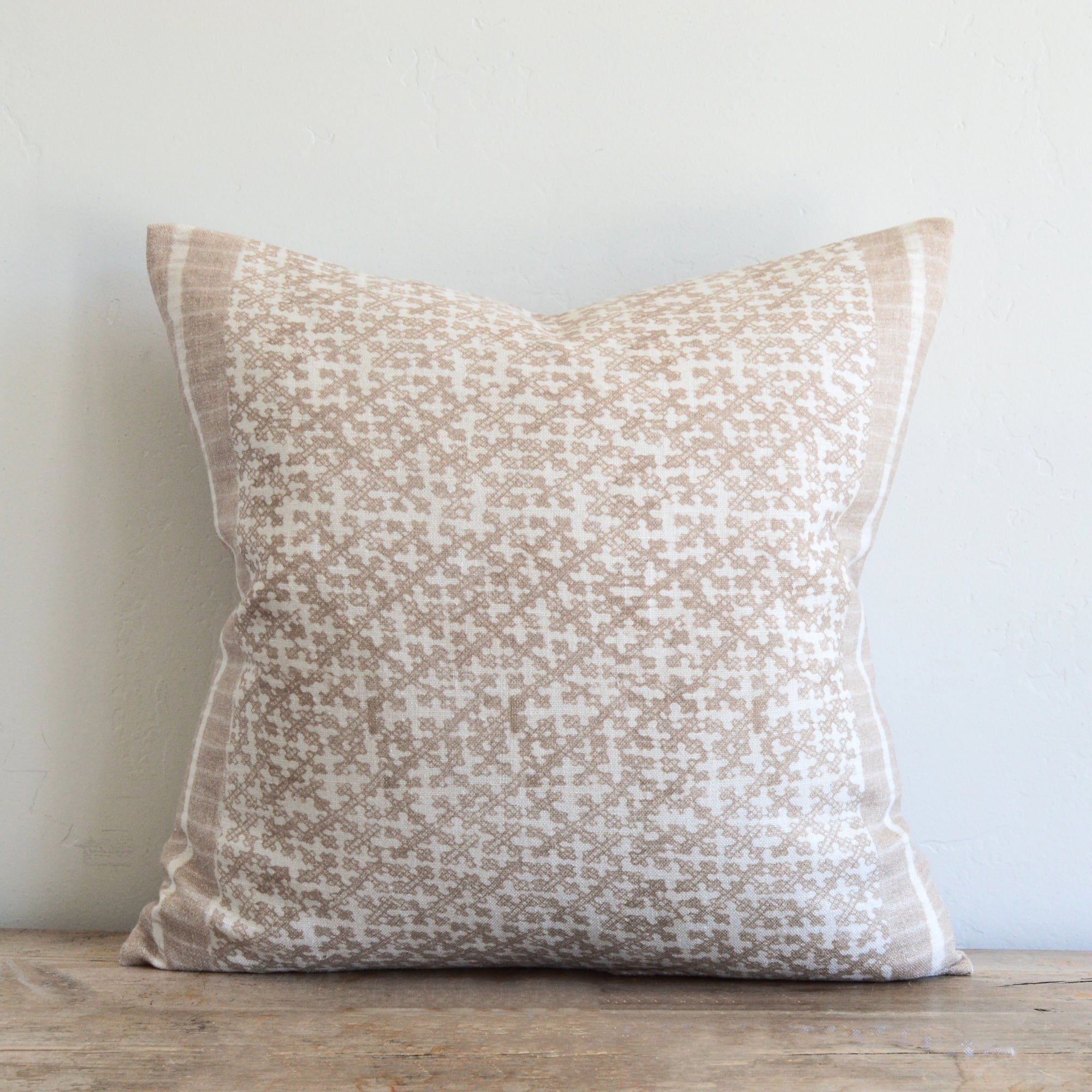 CROSSINGS / BLEACHED OAK