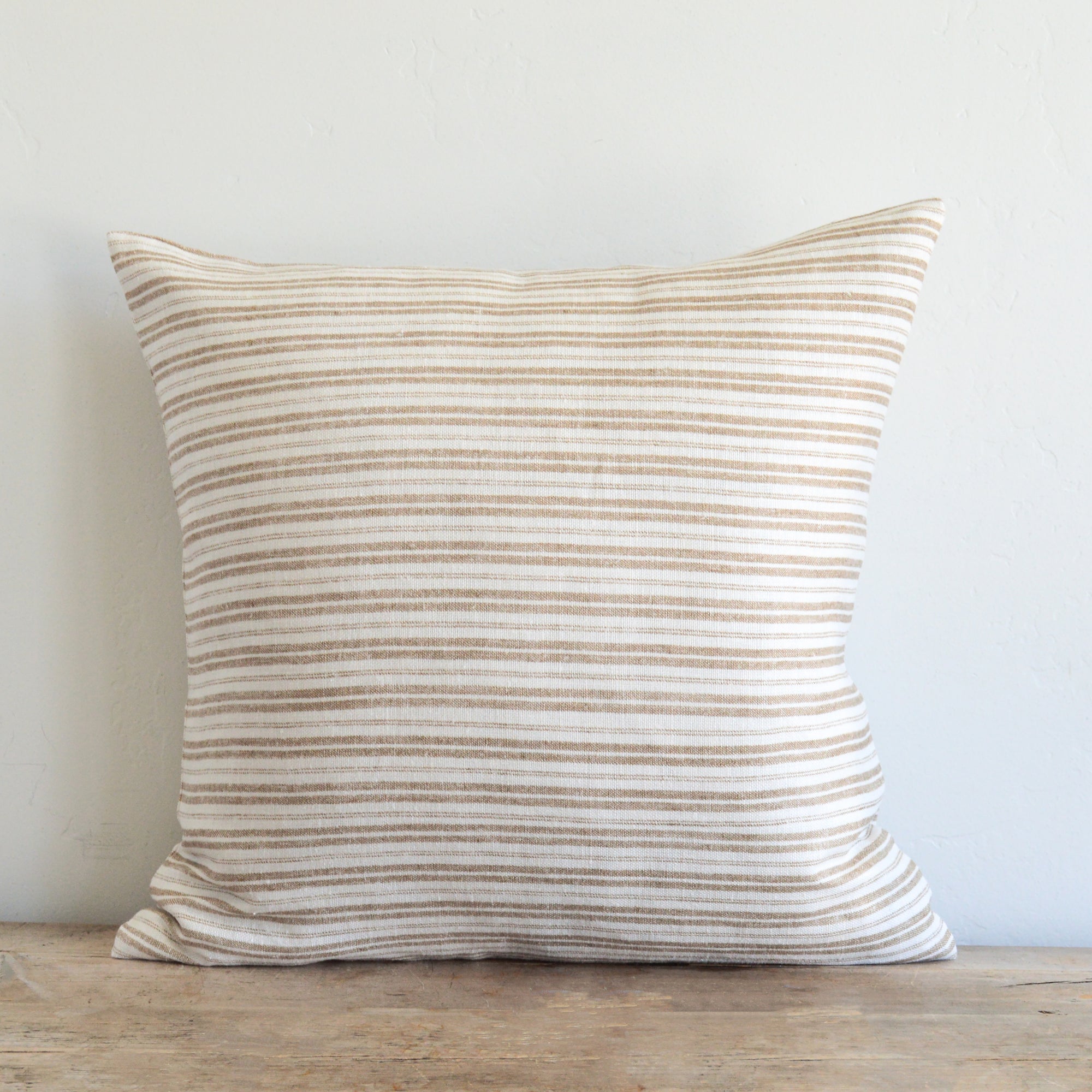 WAVERLY STRIPE / BLEACHED OAK