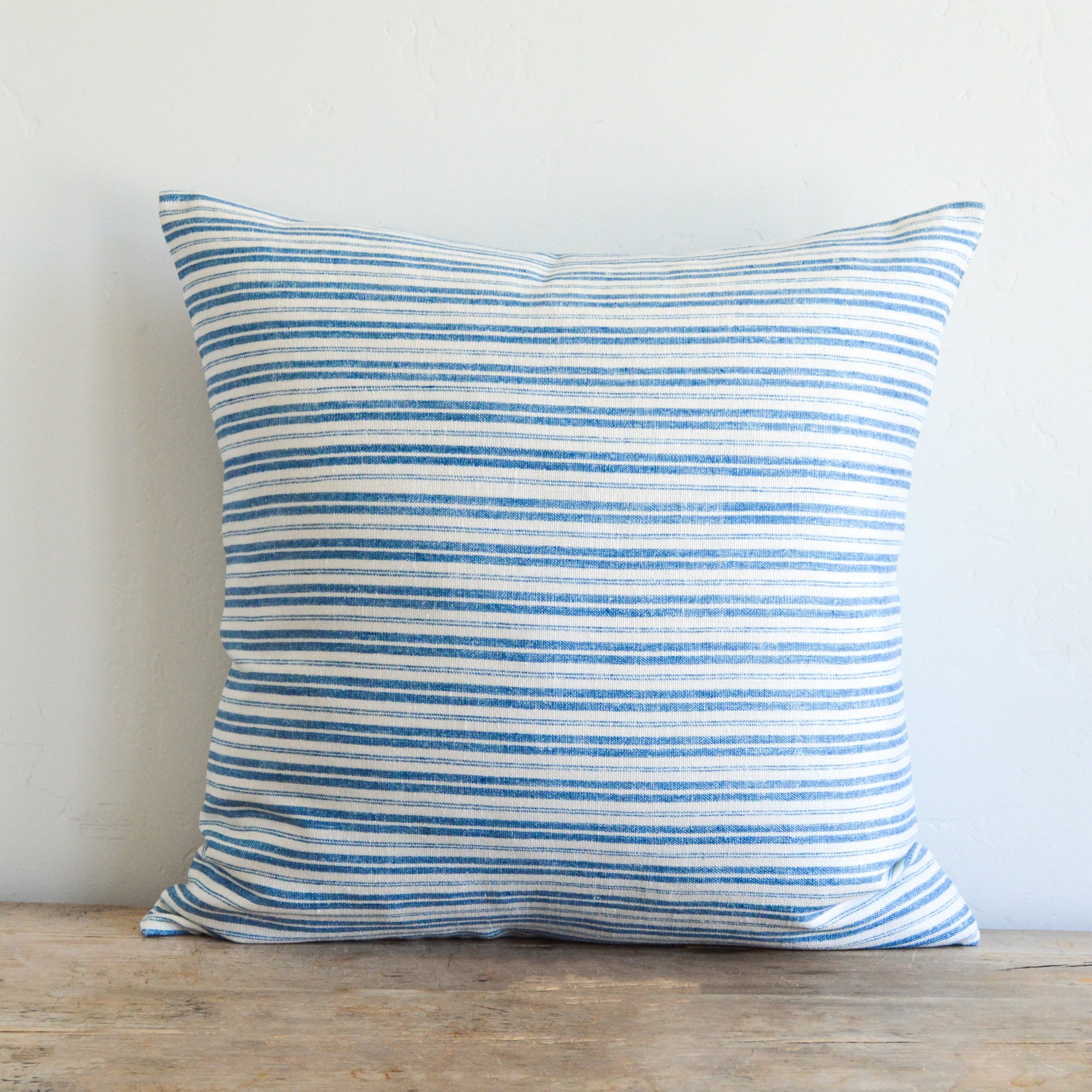 WAVERLY STRIPE / FRENCH BLUE