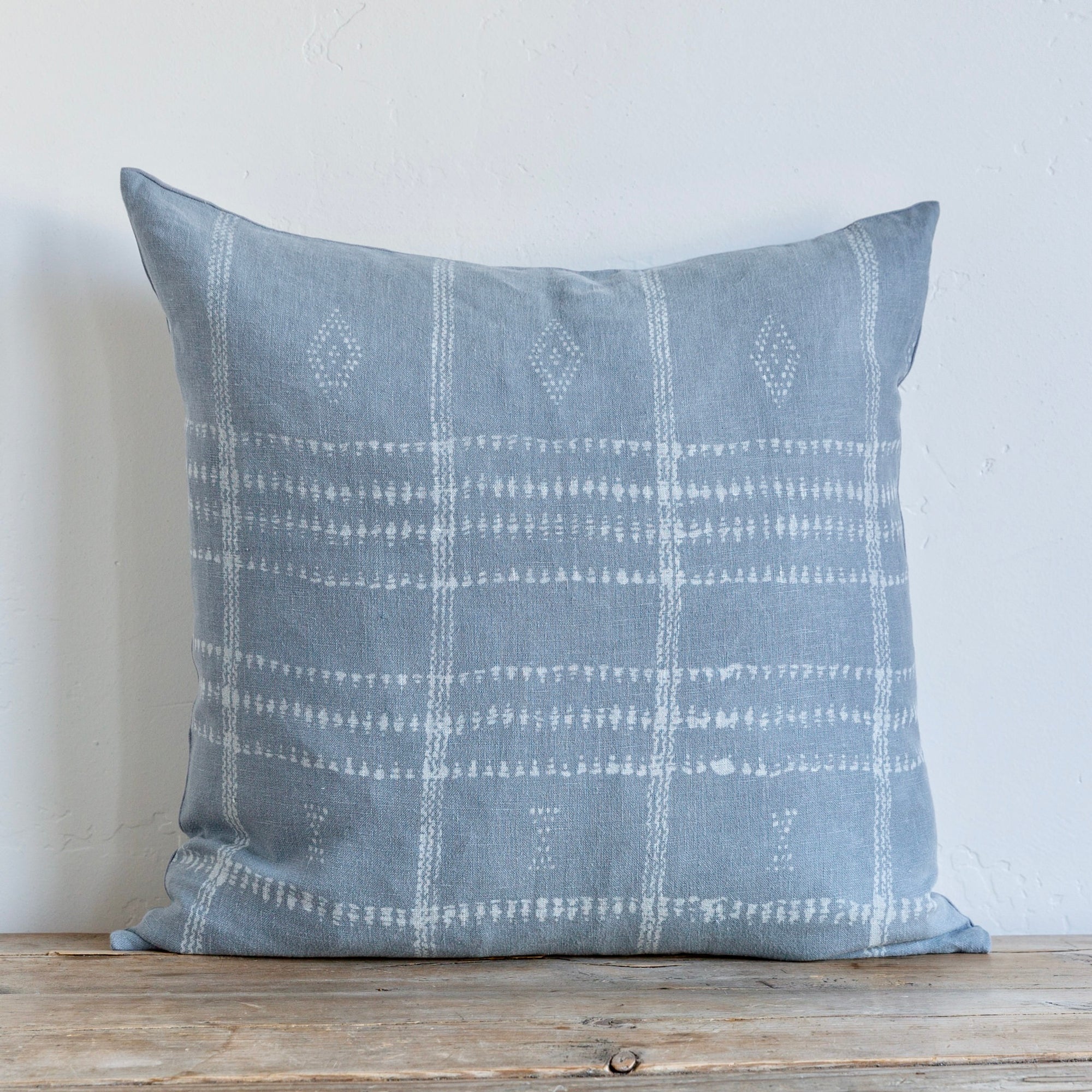 PARI / DUSK - Sugar Feather