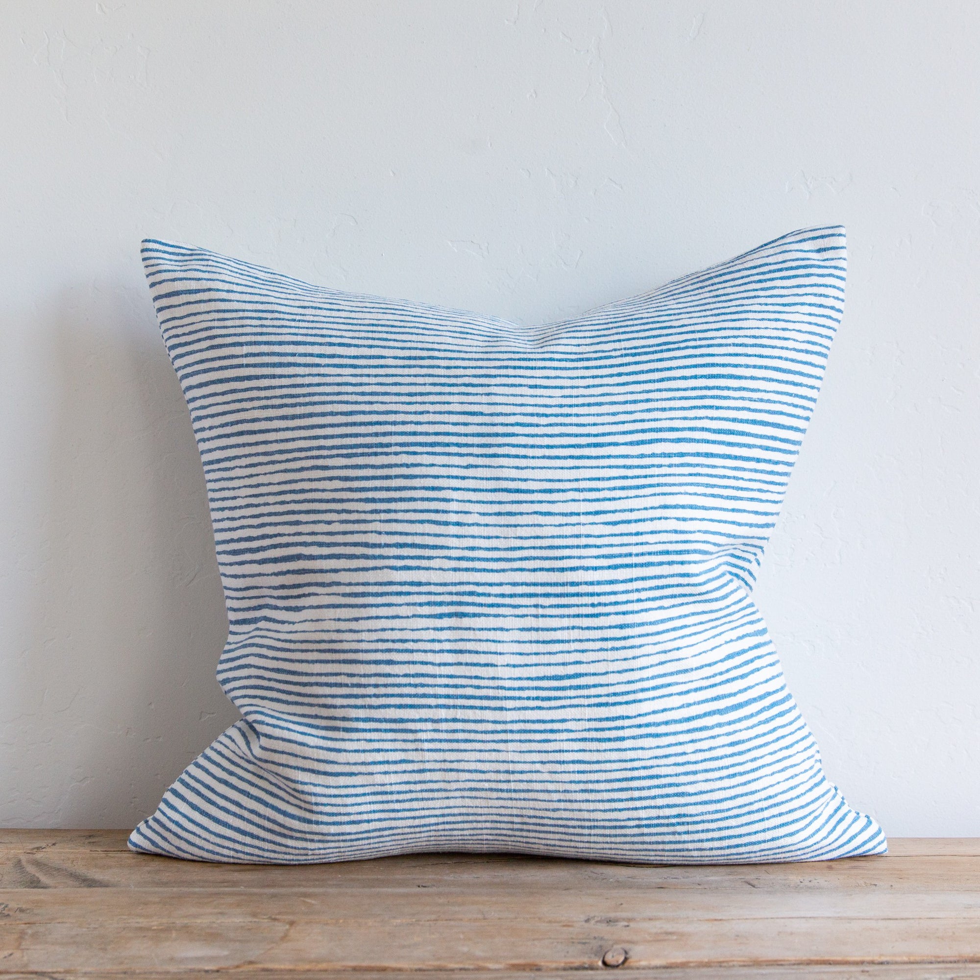 WAVES STRIPE / FRENCH BLUE