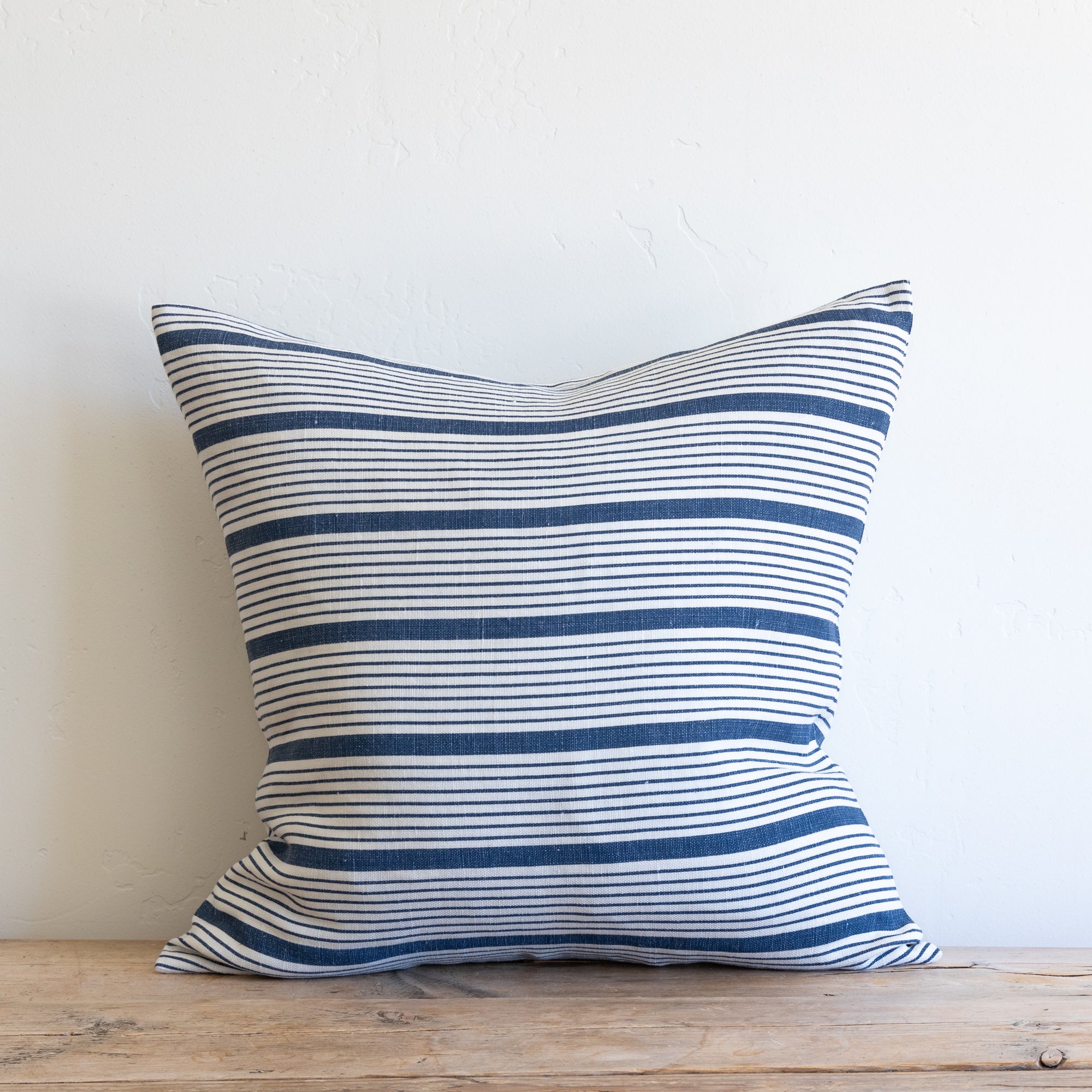 SEVEN STRIPE  / DENIM BLUE