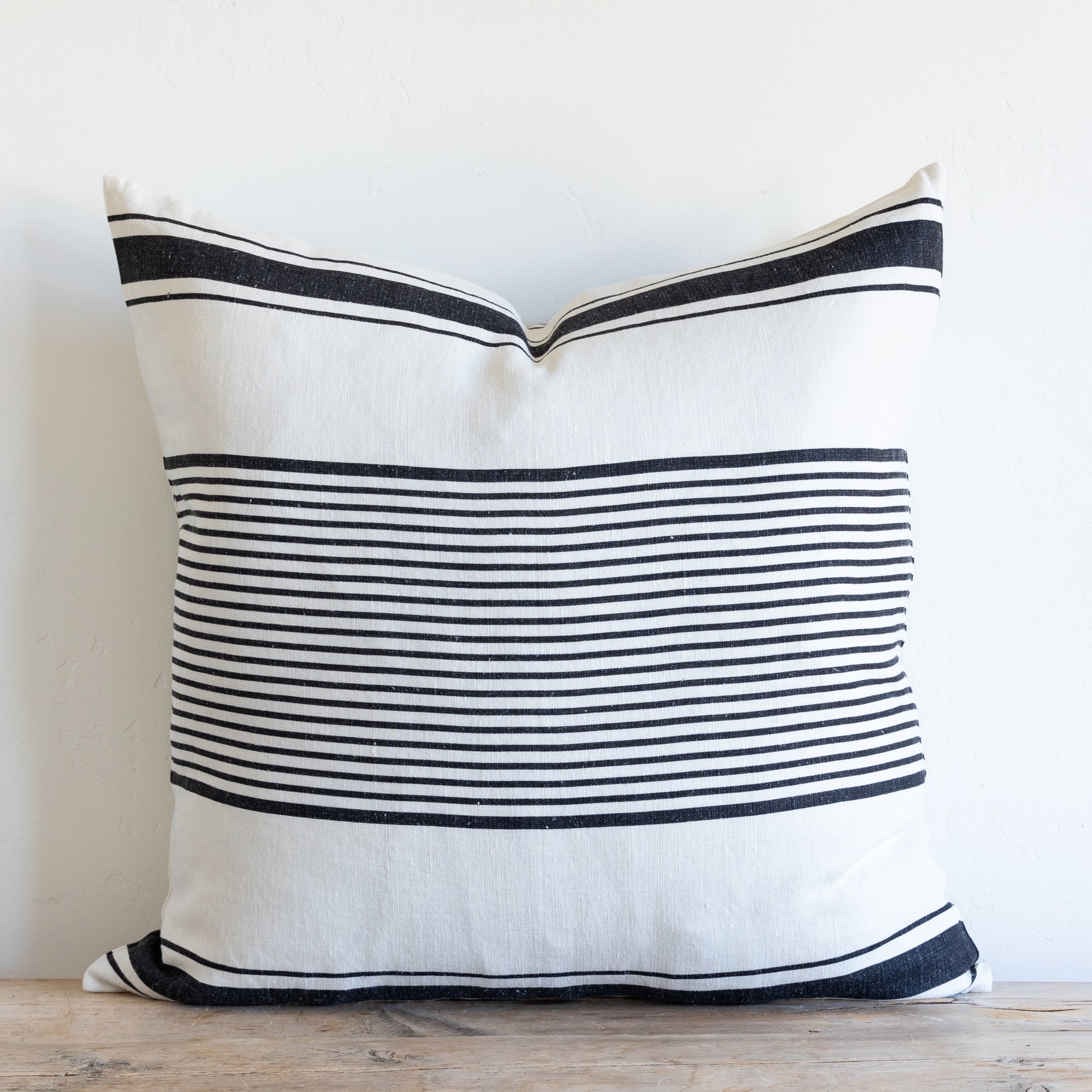 MILO STRIPE / CHARCOAL / (EURO)