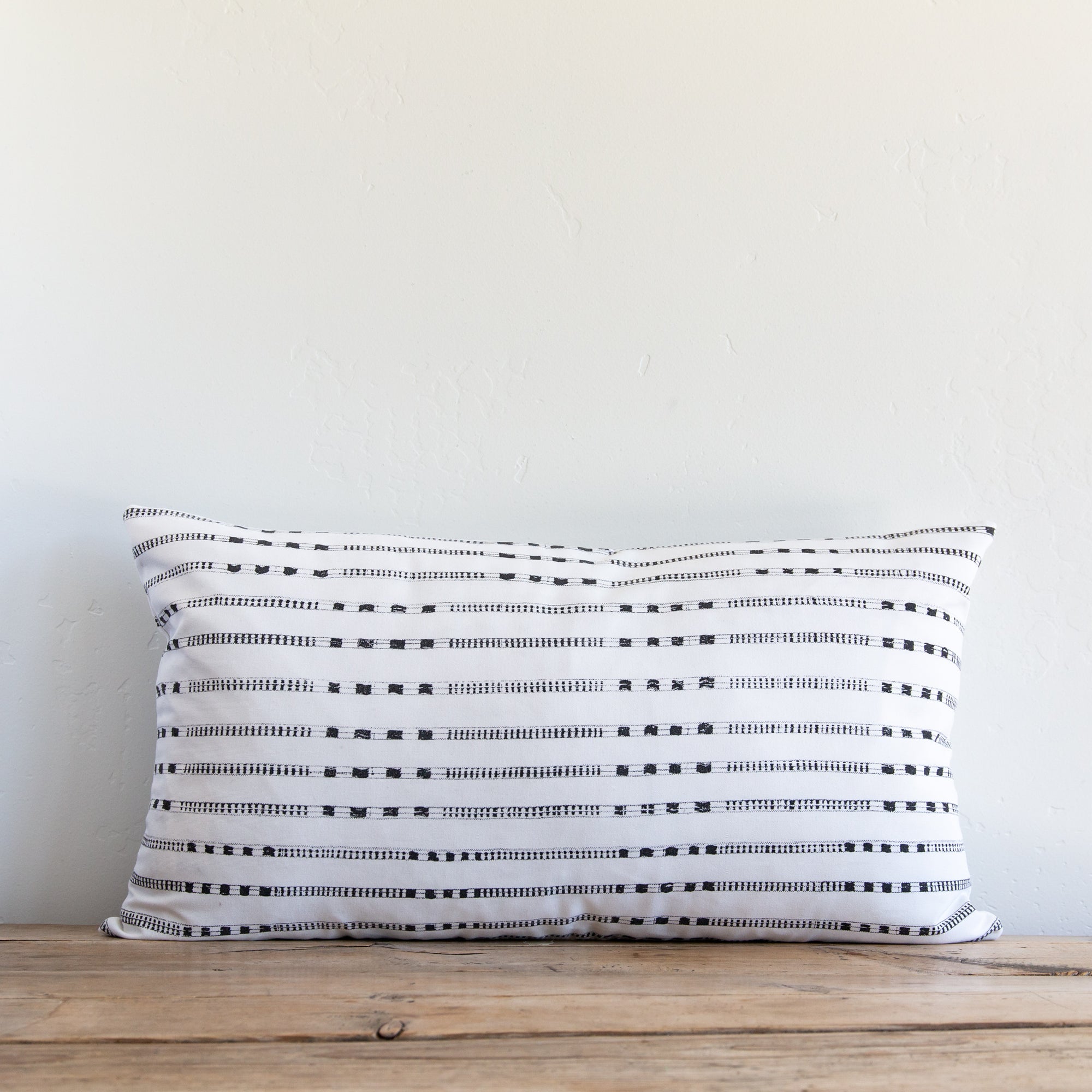 OUTDOOR BELMONT LIGHT (Lumbar) - Sugar Feather