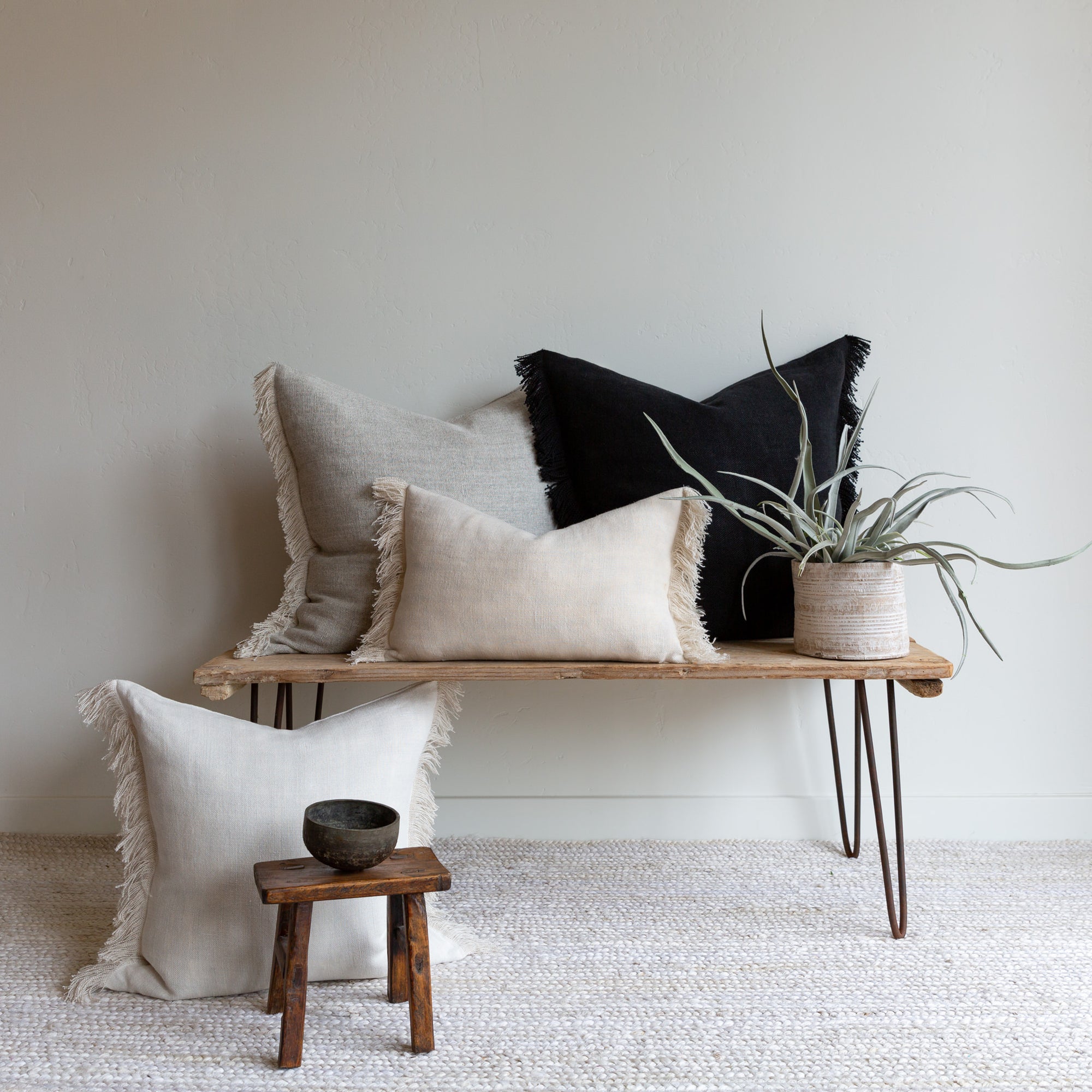 CHARCOAL BELGIAN LINEN FRINGE 22"x22" - Sugar Feather