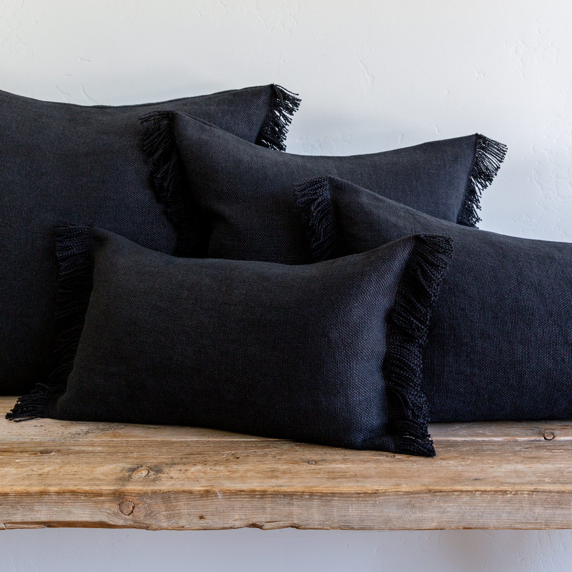 CHARCOAL BELGIAN LINEN FRINGE 16"x32" - Sugar Feather