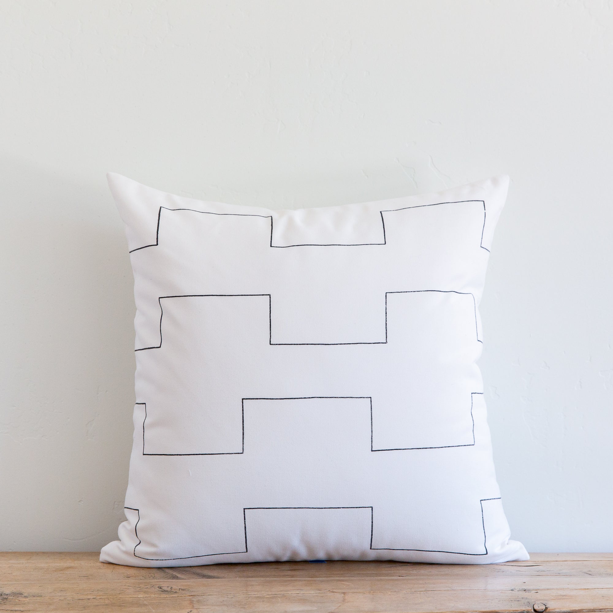 OUTDOOR HARBOR LIGHT - Sugar Feather