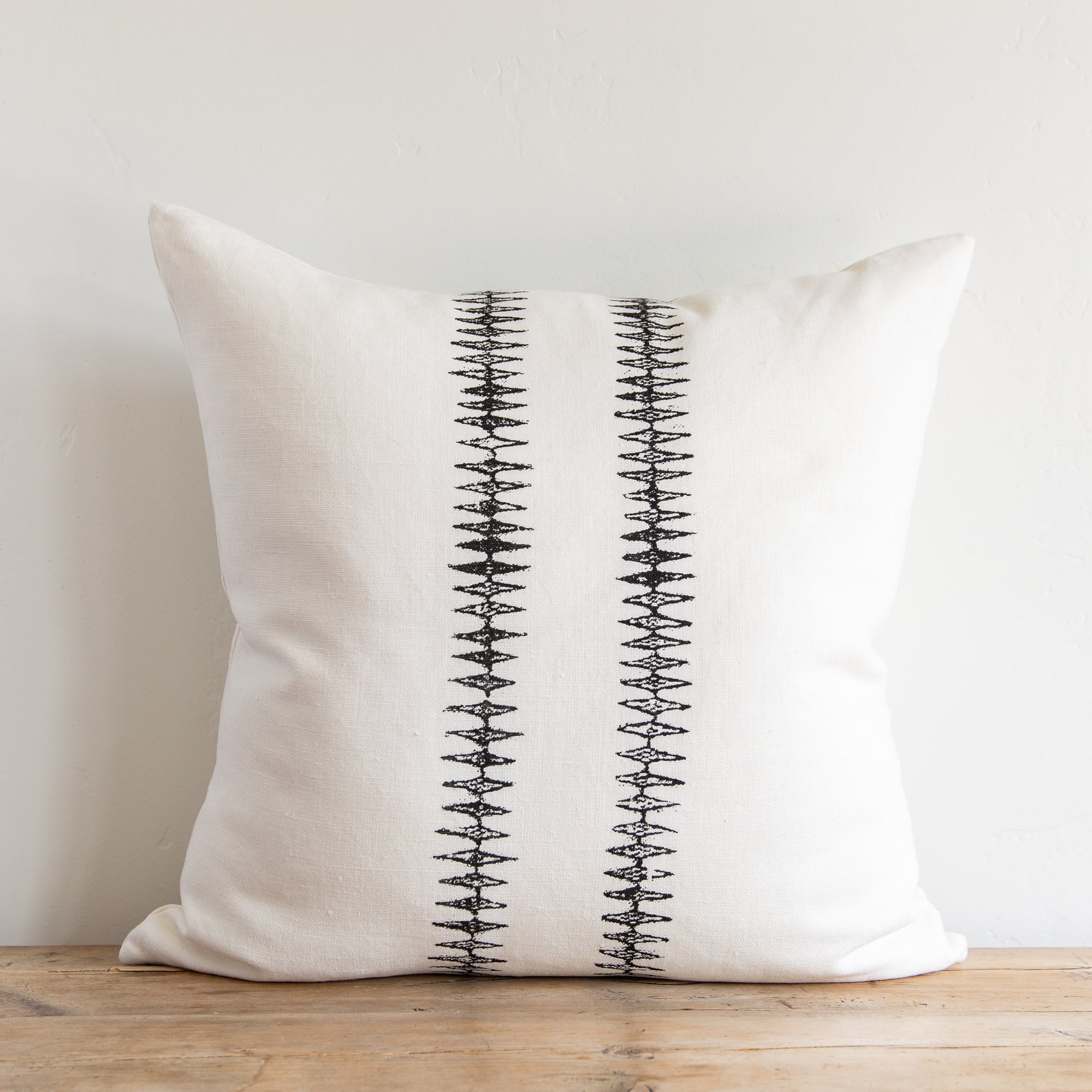 SOUND LIGHT - Sugar Feather